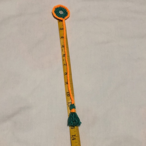 Flower Bookmark Handmade crochet - Picture 4 of 5